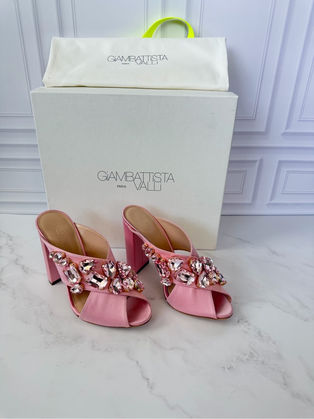 Giambattista Valli Pink Crystal Embellished Satin Mule Heels EU 37 NIB